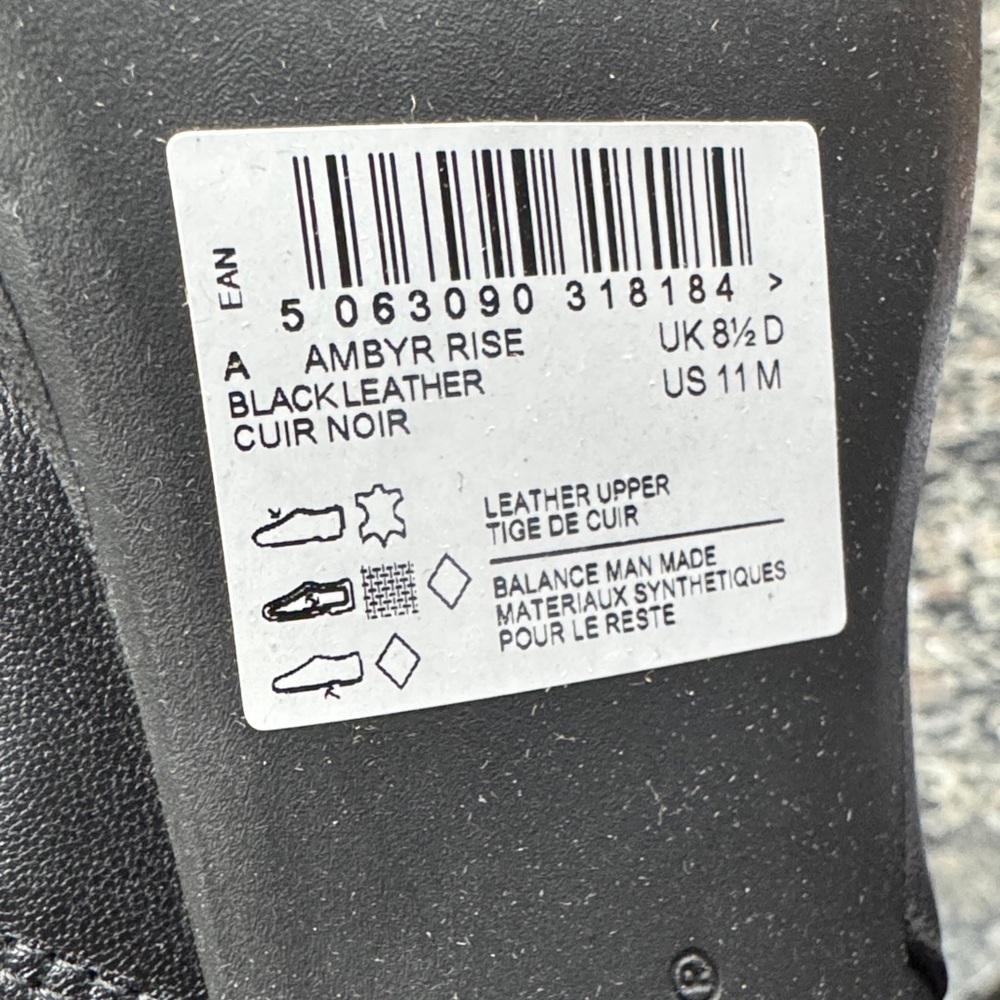 Clarks Amber rise Black leather Heeled Ankle Boots NEW 11M - Picture 14 of 14